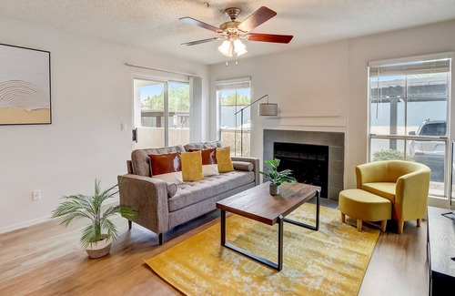 Central Scottsdale Apartment | FRONTDESK Jade Scottsdale Apts Central Scottsdale