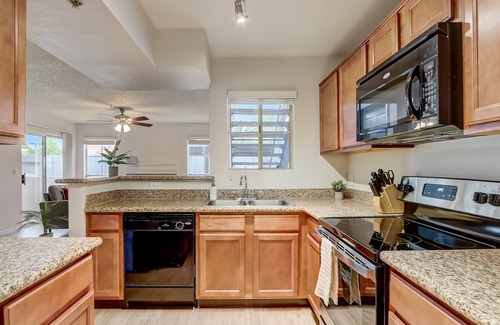 Central Scottsdale Apartment | FRONTDESK Jade Scottsdale Apts Central Scottsdale