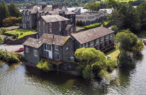 Ambleside Cottage | FROST, pet friendly, luxury holiday cottage in Far Sawrey