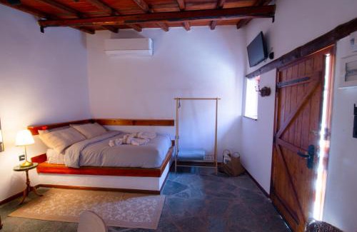 Platanos Apartment | Fteri Stone House in Platanos, Akrata