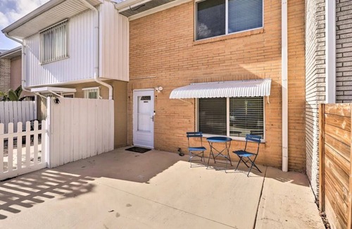 Cape Caneveral Beach Gardens House | Full kitchen|Smart TV|Backyard|A/C-W/D-Parking