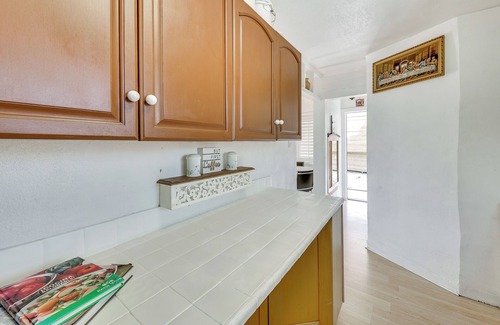 Fullerton Apartment | Fullerton Home Base: Easy Access to Dtwn + CSUF!