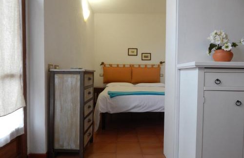 Siena House | Fullino Nero Rta - Residenza Turistico Alberghiera