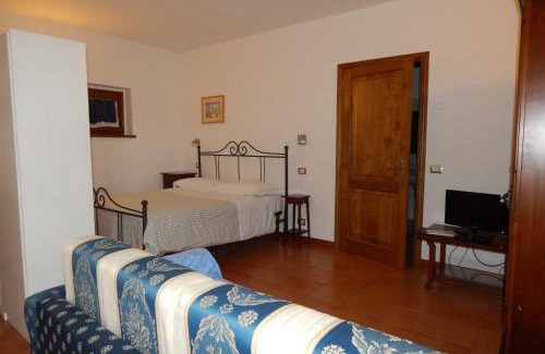 Siena House | Fullino Nero Rta - Residenza Turistico Alberghiera