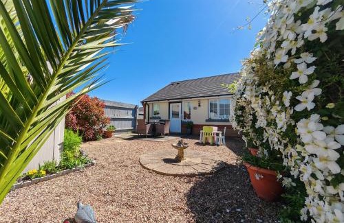 Port Talbot House | Fully accessible bungalow by the Beach