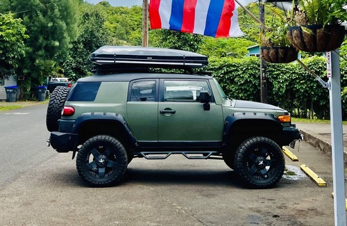 Wailua House | Fully Decked Lifted 4WD Green FJ Cruiser!