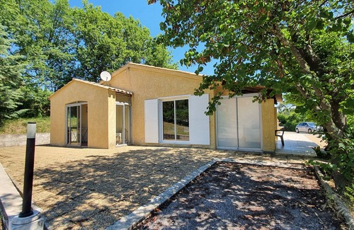 Saint-Paul-en-Foret House | Fully equipped single-storey villa with 3 bedrooms and private pool