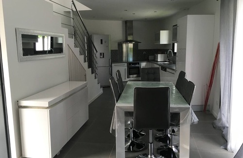 La Valette-du-Var House | Fully equipped villa 6pers quiet/secure with JACUZZI+PISCINE near beaches