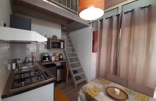 Les Avirons Apartment | Fully-equipped, comfortable accommodation with magnificent panoramic sea and mountain views