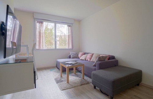 Le Mee-sur-Seine Apartment | Fully equipped studio