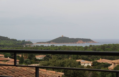 Cirendinu House | Fully equipped villa, sea view, beach access on foot for 8 people