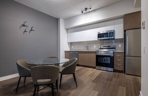 Centretown Condo | Fully furnished 1-Bedroom in Downtown Ottawa