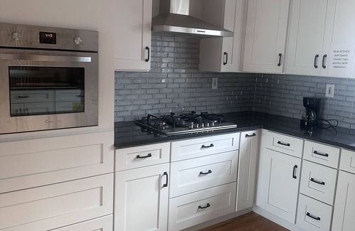 Hopelawn House | Fully Furnished 4 Bedroom in centrally located