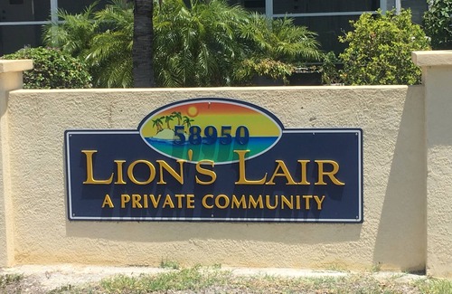 Marathon Apartment | Fully furnished studio, 50 yards from ocean, shared pool, fishing-jetty