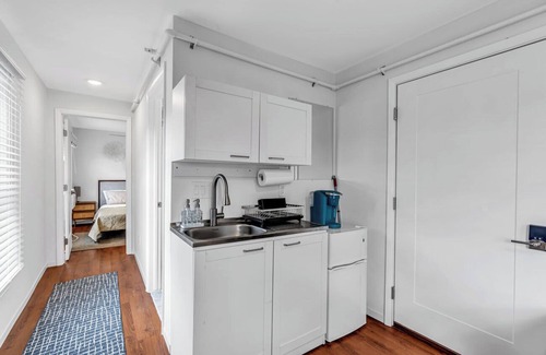 Ocean Grove Apartment | Fully Renovated 1BR Ocean Grove Penthouse Suite #7