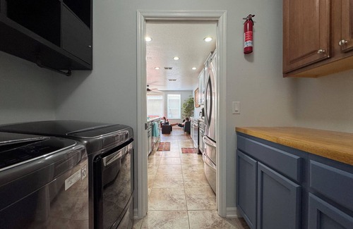 Buena Ventura Lakes House | Fully renovated 3-bedroom townhome Kissimmee - Close to theme parks and airport