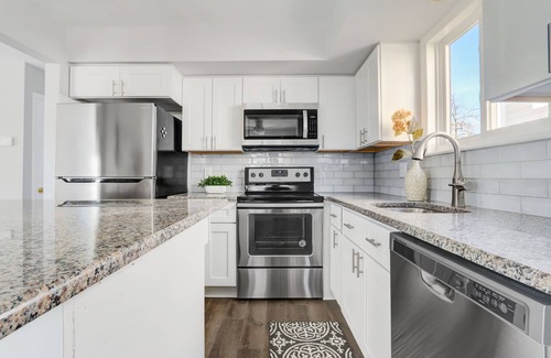 Townsend's Inlet House | Fully Renovated! Ocean Views! Beach Block!