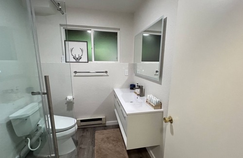 Bothell House | Fully Renovated Private Suite in Beautiful House