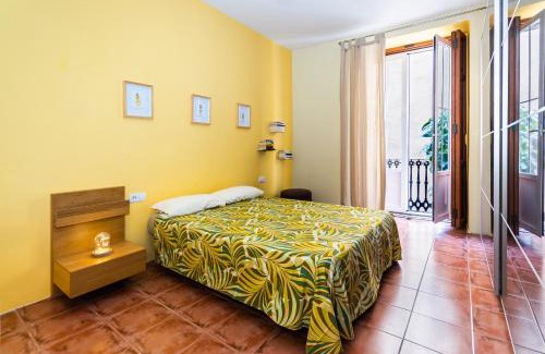 Barrio del Carmen Apartment | Fun&Happy VLC Center