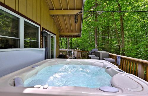 Killington House | Fun In Fun Out Ski Home - Upper Unit, Renovated 3BR-2BA, Hot Tub, Close to Resort