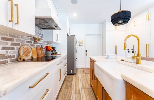 Coral Way Villa | Fun Luxury Villa W/Pool, Concierge, Yacht and Chef Services!n