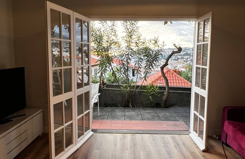 Santa Maria Maior Villa | Funchal house 20 minutes to the city center walking