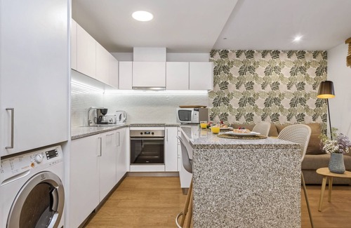 Se Apartment | Funchal Tropical - Hurricane Plant by Madeira Sun