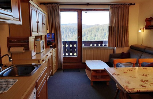 Notre-Dame-de-Bellecombe Apartment | Functional studio cabin for 6 at the foot of the slopes - Parking included