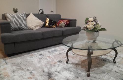 Transcona House | Furnished Basement with Seperate Entrance