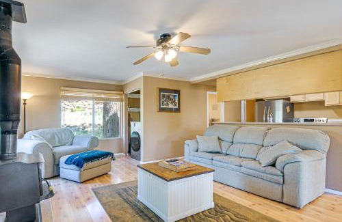 Mammoth Creek House | Furnished Deck and Mountain Views Panguitch Cabin
