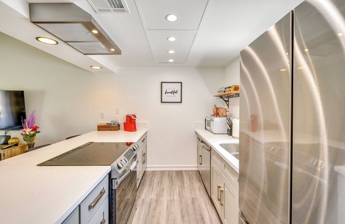 Palm Desert Apartment | Furnished Patio + Resort Pools: Palm Desert Condo