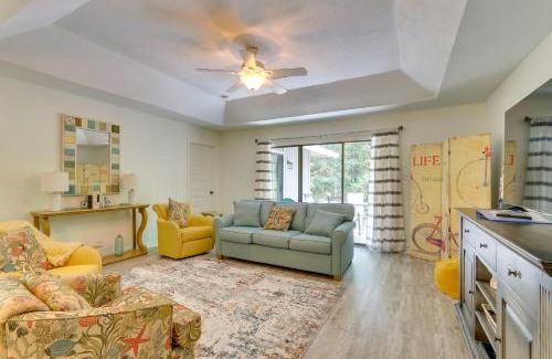 Lawton Woods House | Furnished Patio Hilton Head Island Resort Cottage