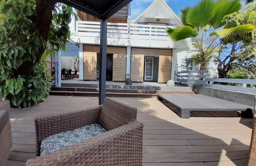 Centre-Ville House | Furnished villa 4* seaside, hyper center Saint Pierre/Terre Sainte