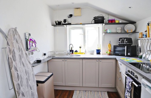 Porthcawl Apartment | Fy Hiraeth, Home by the Sea