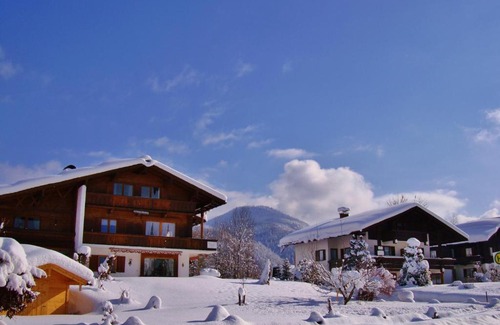 Groissenbach House | Gästehäuser Schwemmbauer