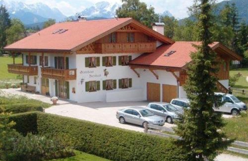 Kruen Apartment | Gästehaus Bernhard