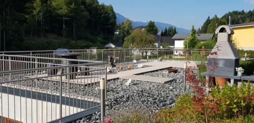 Oberaichwald Apartment | Gästehaus Karoline