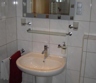Lohndorf Apartment | Gästehaus Nelles