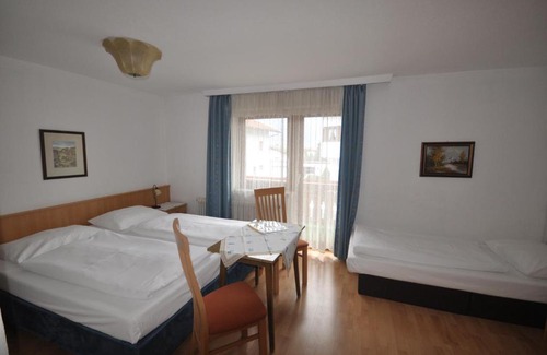 Kolsass House | Gästehaus Pension Edelweiss