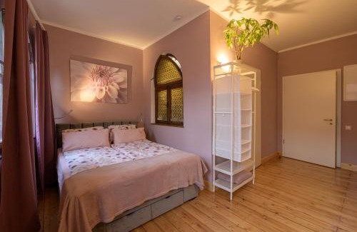 Monsheim House | Gästehaus Villa Fliedner - Das Kutscherhaus