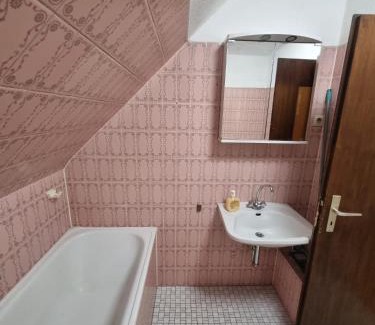Schalke-Nord Apartment | Gästewohnung 4 in direkter Nähe zur Veltinsarena