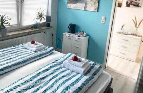 Westeraccumersiel Apartment | Gästezimmer Lütje Wattwurm