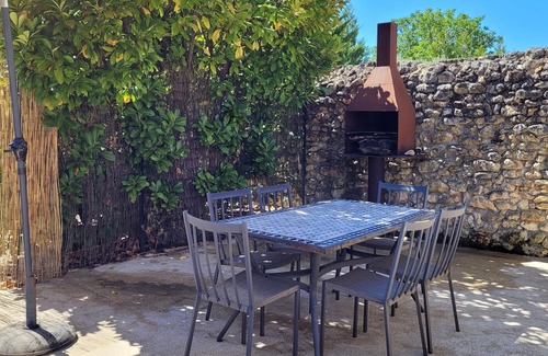 Clermont de Beauregard House | Gîte 2 "Lila