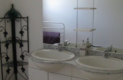 Cheval-Blanc House | Gîte 2 pers "Les Oliviers du Petit Saint-Julien" in the Luberon -Vaucluse 84