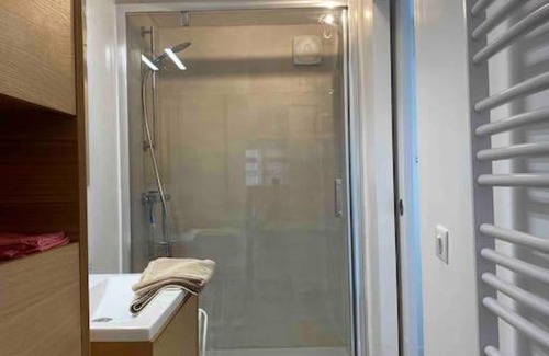 Beziers Apartment | Gîte 4p avec piscine sur domaine 3Ha