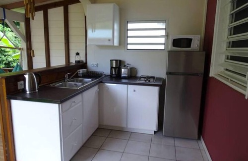 Bas Vent House | Gîte Alizé Classé - Résidence Baz Créole à 250 m de la Plage mer des Caraïbes