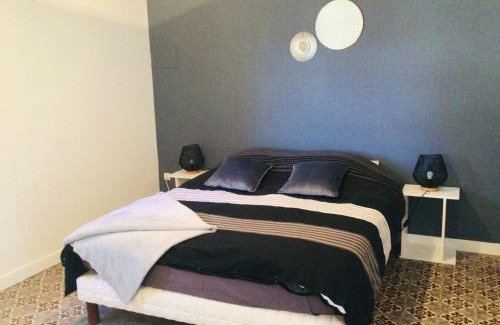 Echemire House | Gîte Anjou familial avec cheminée, climatisation, WIFI - FR-1-622-95