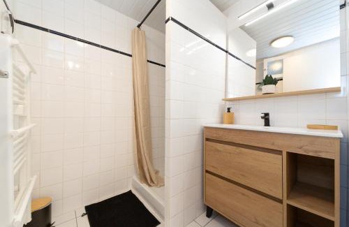 Saint-Ciers-sur-Gironde House | Gîte Annarthur - parking & jardin - Chelona'Loc