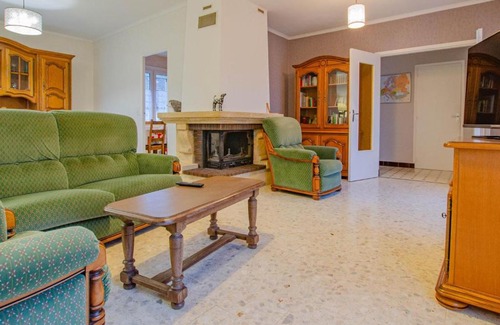 Arcis-sur-Aube House | Gîte Arcis-sur-Aube, 4 pièces, 5 personnes - FR-1-543-57