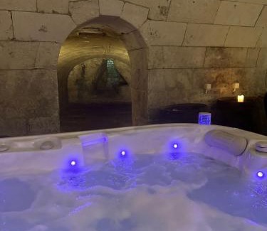 Tourtenay House | Gîte Au Boom Coeur - forfait SPA inclus